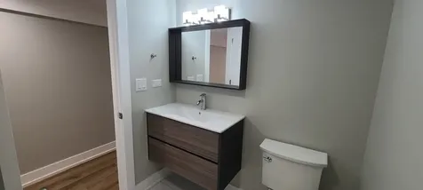 5144 North Avers Avenue Chicago IL 60625