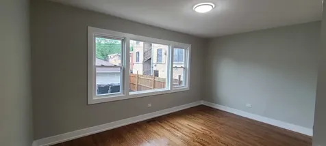 5144 North Avers Avenue Chicago IL 60625