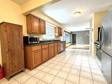33517 North Greentree Road Grayslake IL 60030