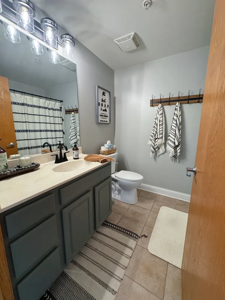 19806 Wolf Road Mokena IL 60448