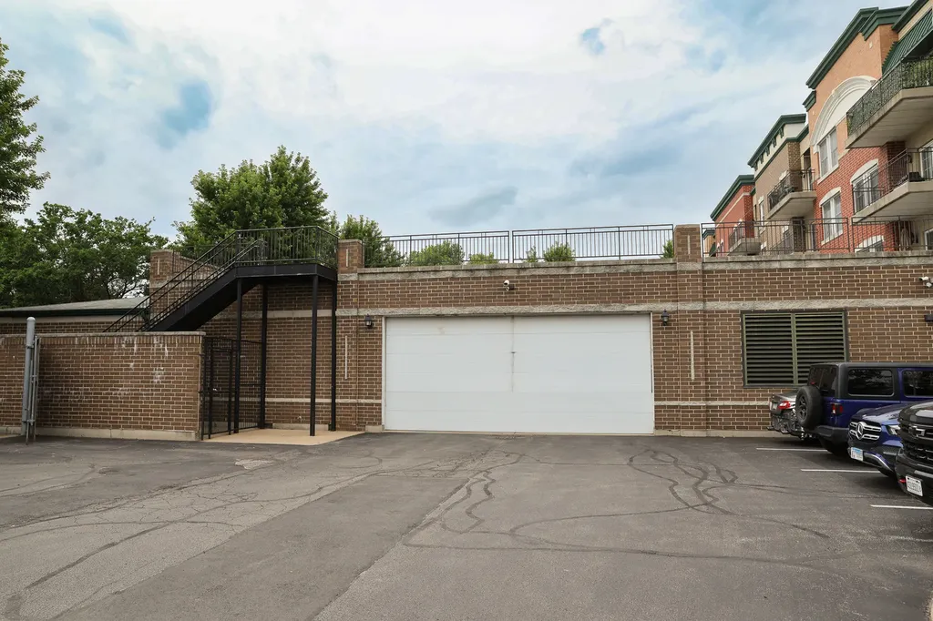 19806 Wolf Road Mokena IL 60448