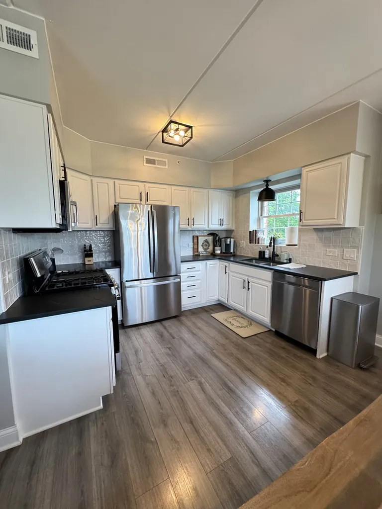 19806 Wolf Road Mokena IL 60448