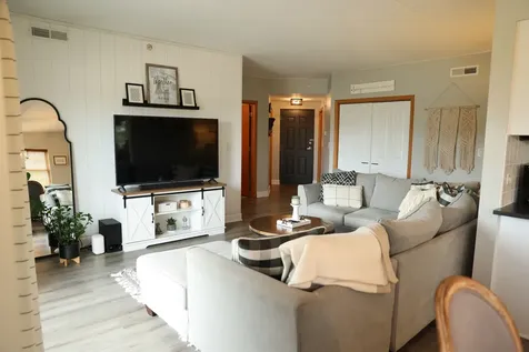 19806 Wolf Road Mokena IL 60448