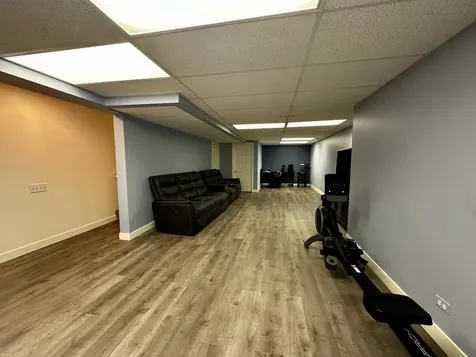 1496 Cheriton Circle Grayslake IL 60030