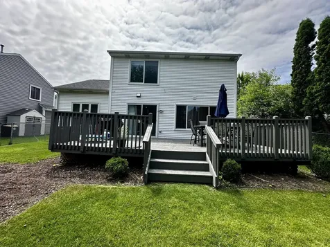 1496 Cheriton Circle Grayslake IL 60030