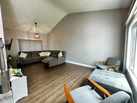 1496 Cheriton Circle Grayslake IL 60030