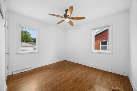 17730 Henry Street Lansing IL 60438