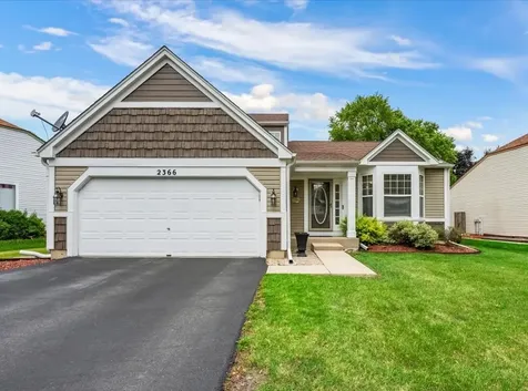 2366 Coral Cove Elgin IL 60123