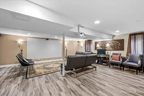 2366 Coral Cove Elgin IL 60123