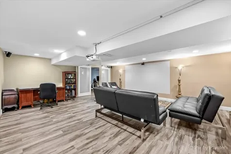 2366 Coral Cove Elgin IL 60123