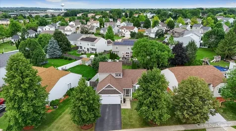 2366 Coral Cove Elgin IL 60123