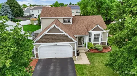 2366 Coral Cove Elgin IL 60123