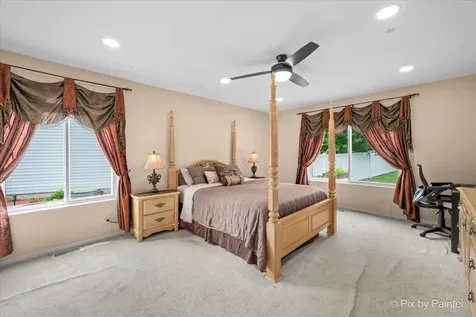 2366 Coral Cove Elgin IL 60123