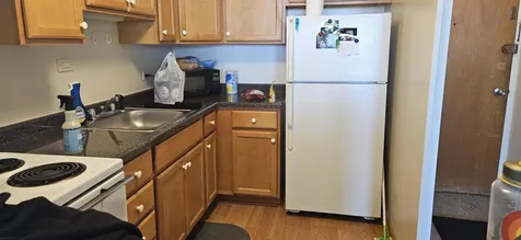 555 West Cornelia Avenue Chicago IL 60657