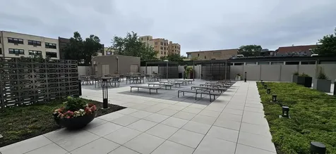 555 West Cornelia Avenue Chicago IL 60657