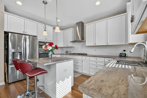 174 Owen Street Matteson IL 60443