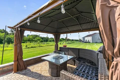 174 Owen Street Matteson IL 60443