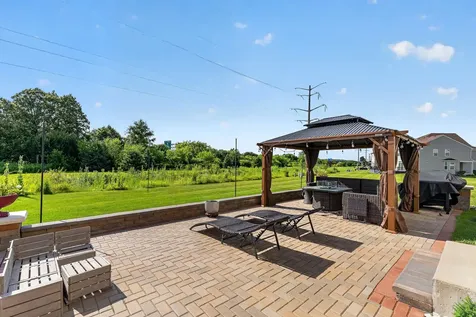 174 Owen Street Matteson IL 60443
