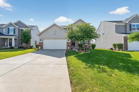 174 Owen Street Matteson IL 60443