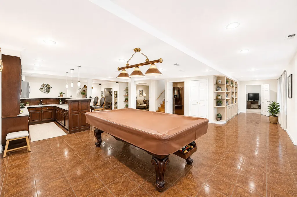 3081 Handley Court Lisle IL 60532