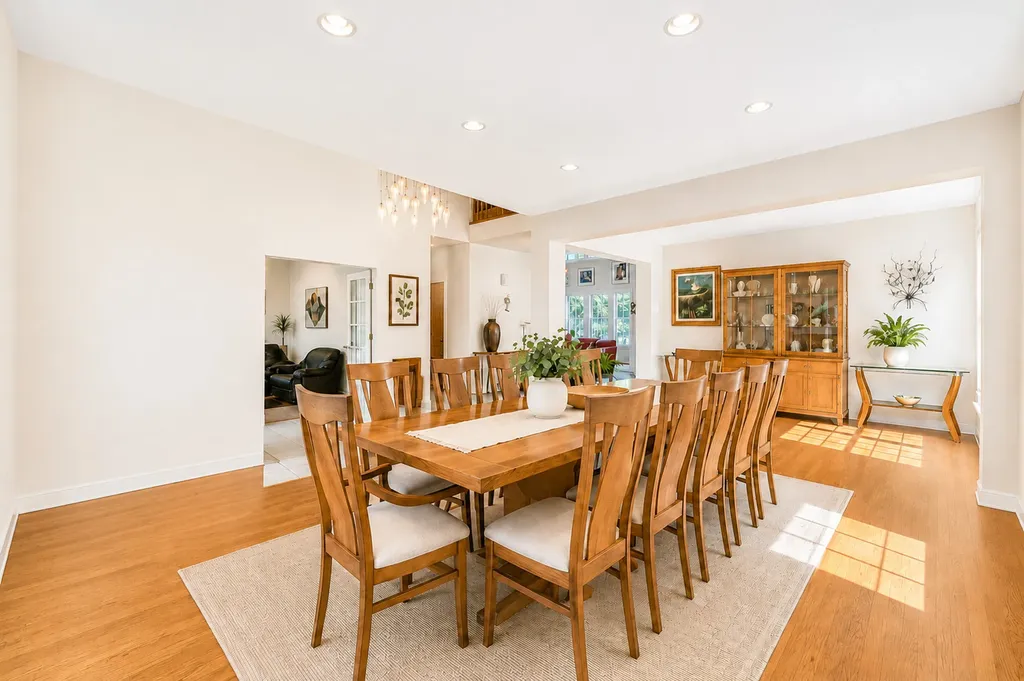 3081 Handley Court Lisle IL 60532