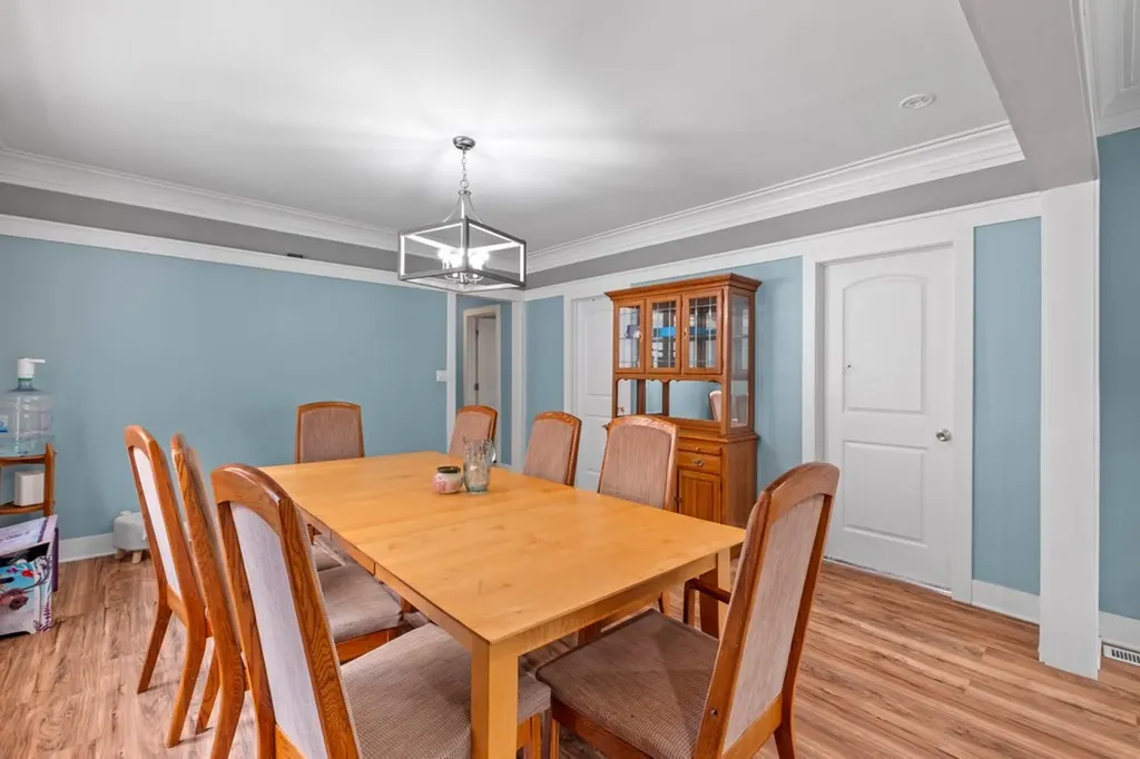 10724 South Prairie Avenue Chicago IL 60628