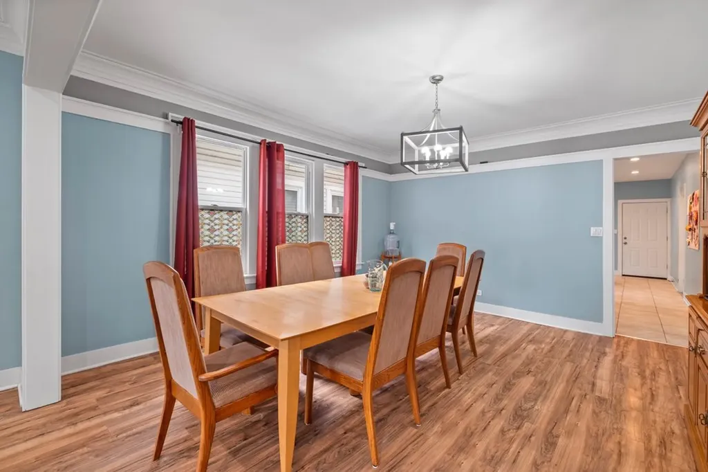10724 South Prairie Avenue Chicago IL 60628