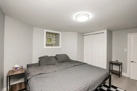 735 East 50th Street Chicago IL 60615