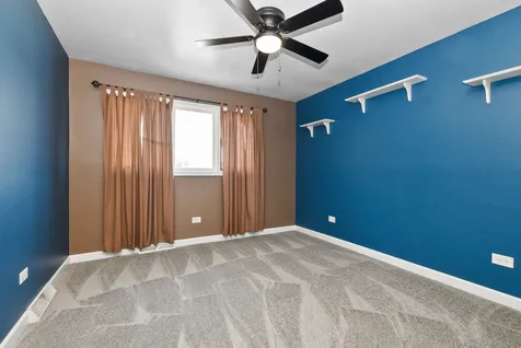 10248 South 80th Court Palos Hills IL 60465