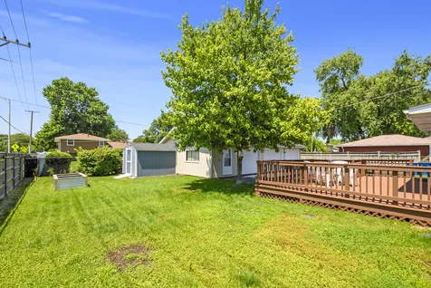 10248 South 80th Court Palos Hills IL 60465