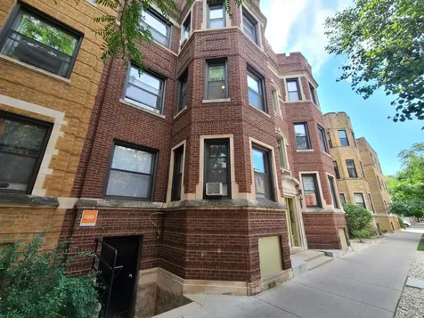 703 West Cornelia Avenue Chicago IL 60657