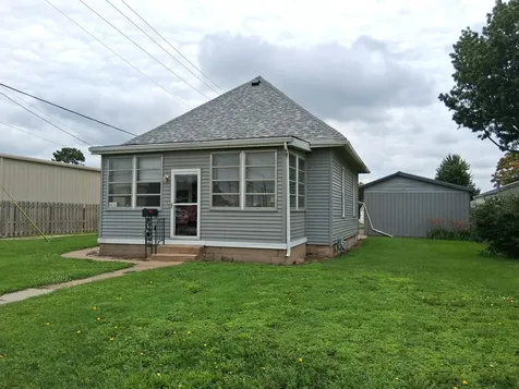 112 East 6th Street Kewanee IL 61443