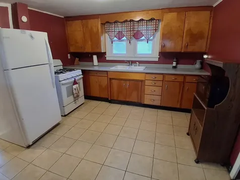 112 East 6th Street Kewanee IL 61443