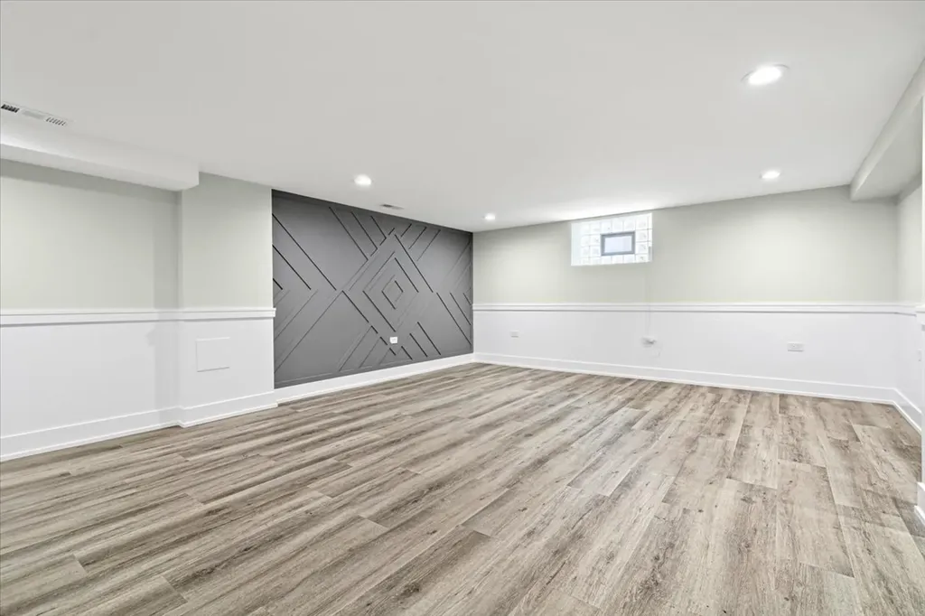 438 West 126th Place Chicago IL 60628