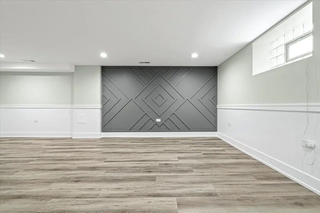 438 West 126th Place Chicago IL 60628