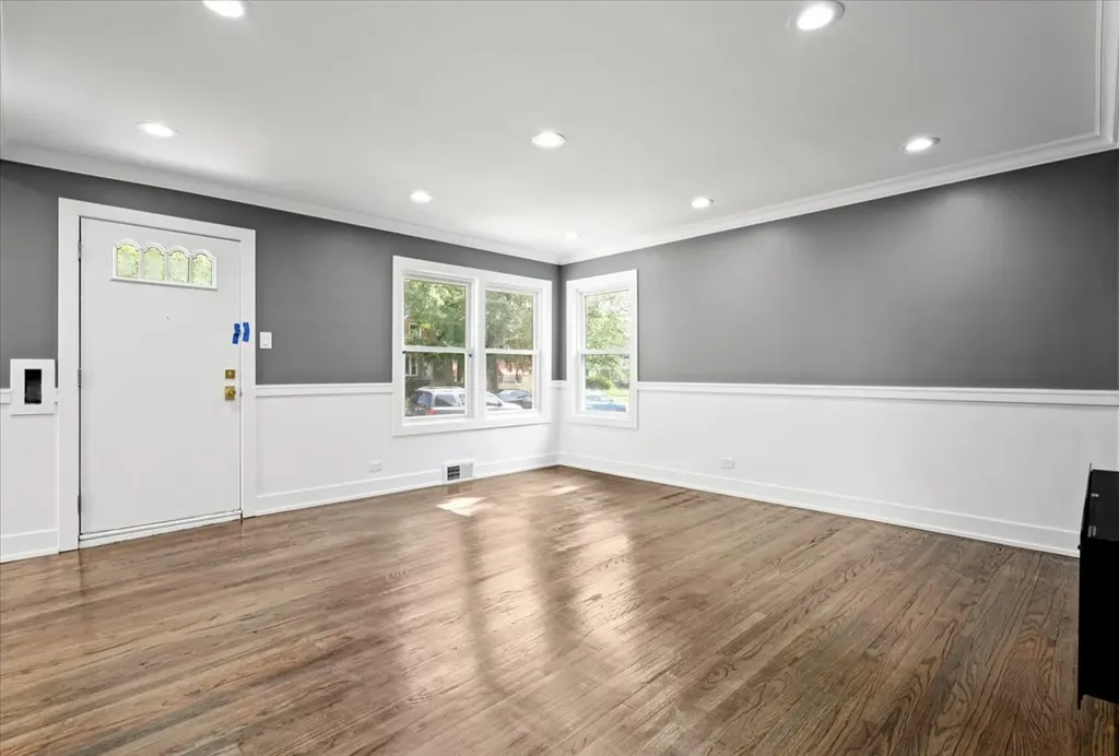 438 West 126th Place Chicago IL 60628