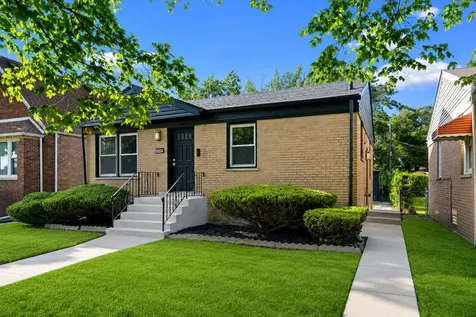 438 West 126th Place Chicago IL 60628