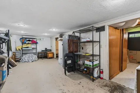 2510 23 1/2 Avenue Rock Island IL 61201