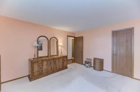 504 Elizabeth Drive Wood Dale IL 60191