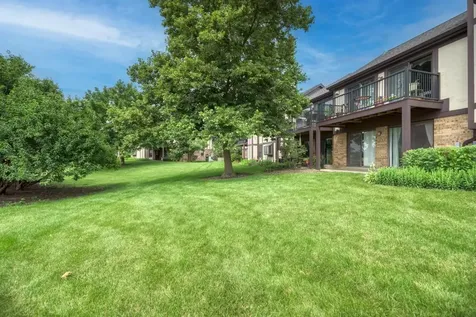 504 Elizabeth Drive Wood Dale IL 60191