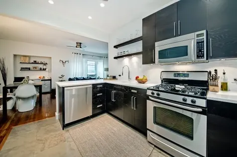 529 West Brompton Avenue Chicago IL 60657