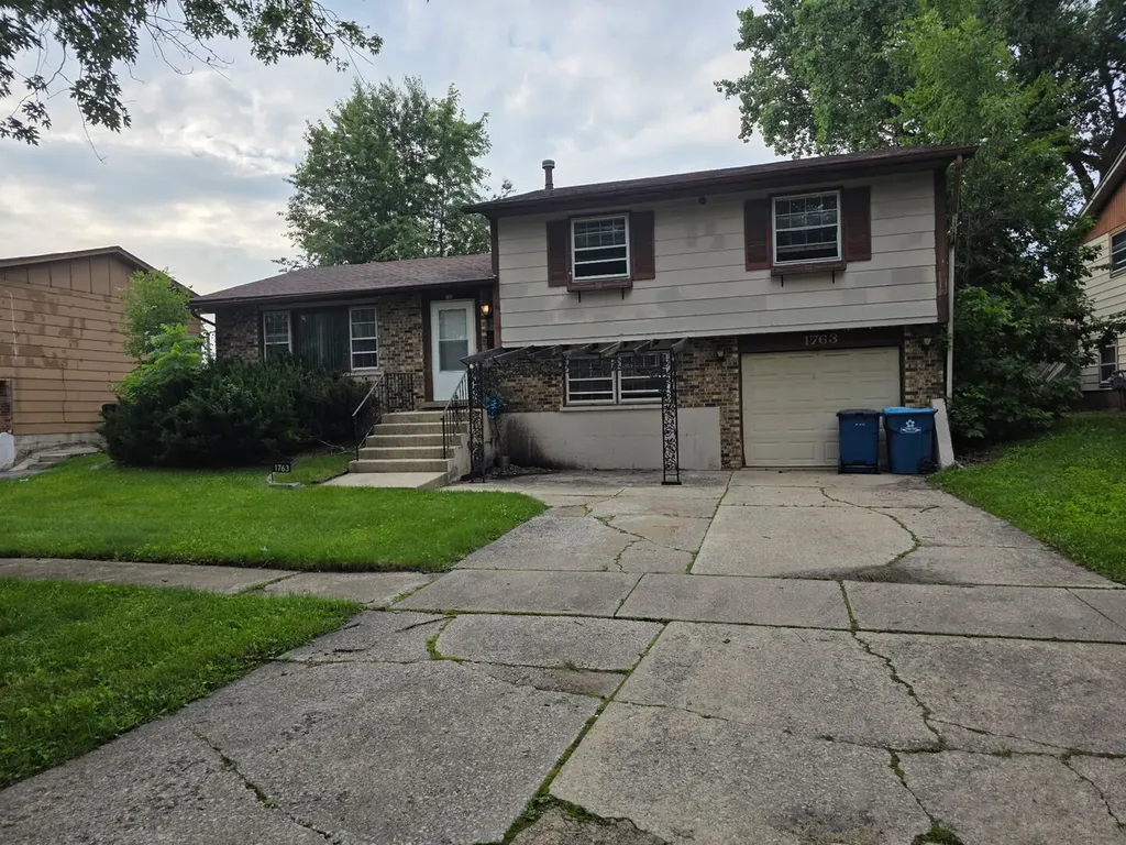 1763 225TH Place Sauk Village IL 60411