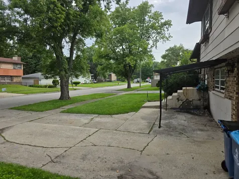 1763 225TH Place Sauk Village IL 60411