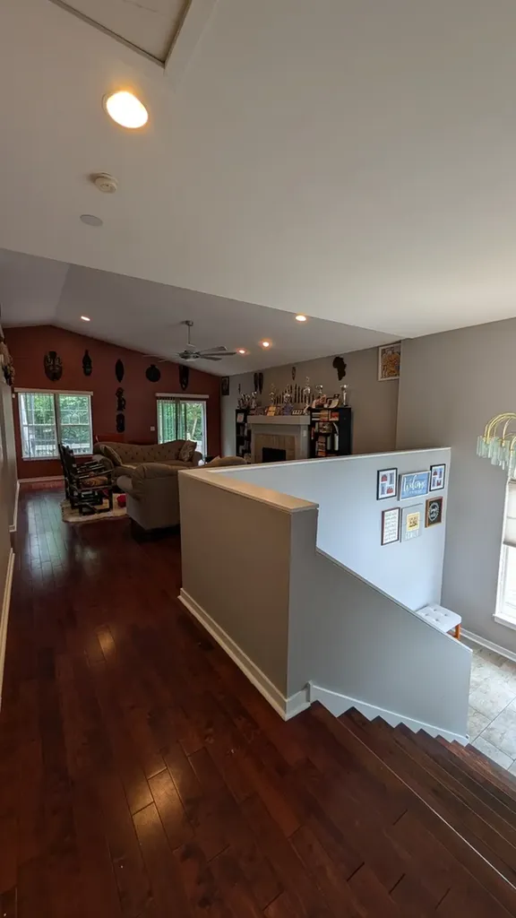 1133 East 83rd 185 Street Chicago IL 60619