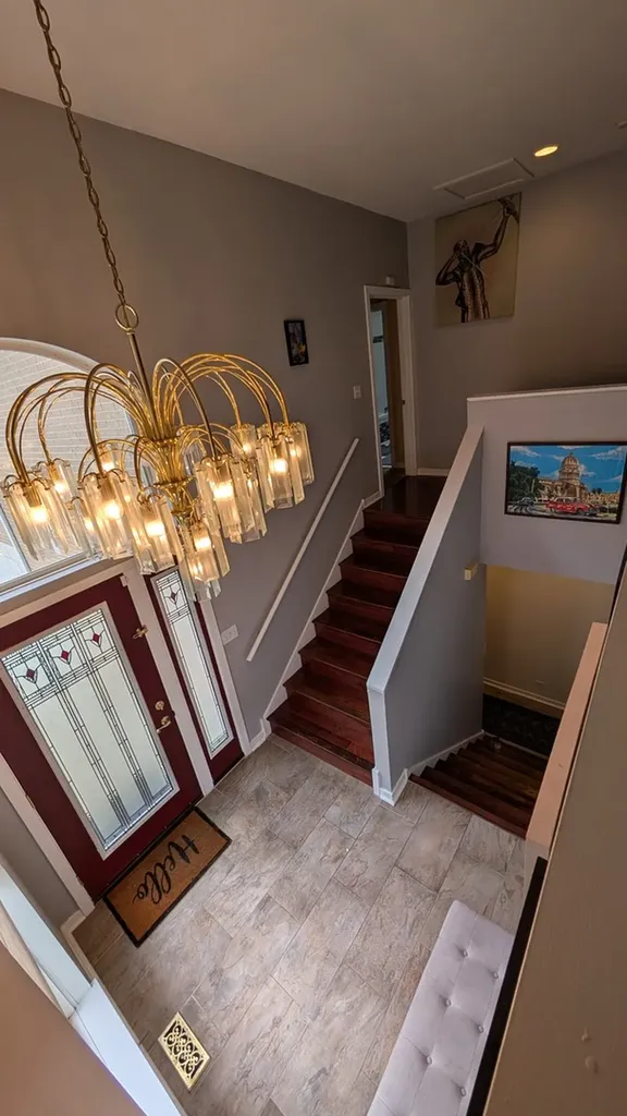 1133 East 83rd 185 Street Chicago IL 60619