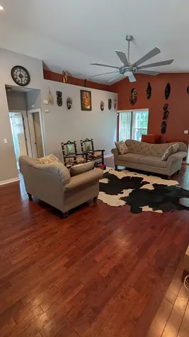 1133 East 83rd Street Chicago IL 60619