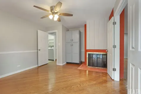 1540 North Pepper Tree Drive Palatine IL 60067