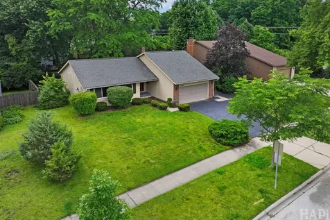 1540 North Pepper Tree Drive Palatine IL 60067