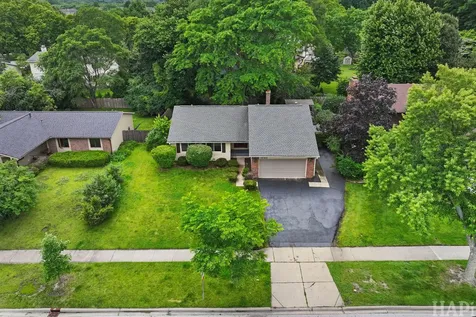 1540 North Pepper Tree Drive Palatine IL 60067