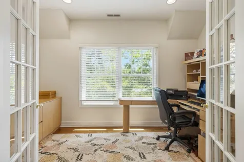 241 Walden Drive Glencoe IL 60022